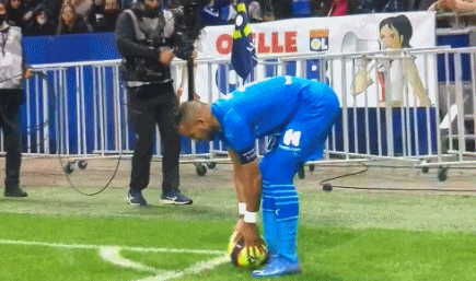 国足热身赛2-2战平日本队