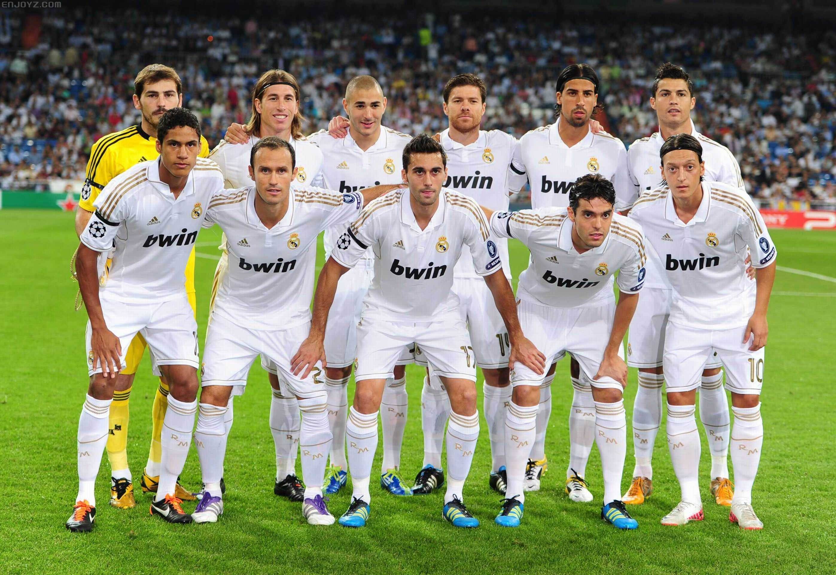 [德甲]弗赖堡门前混战 阿德耶米小角度抽射破门