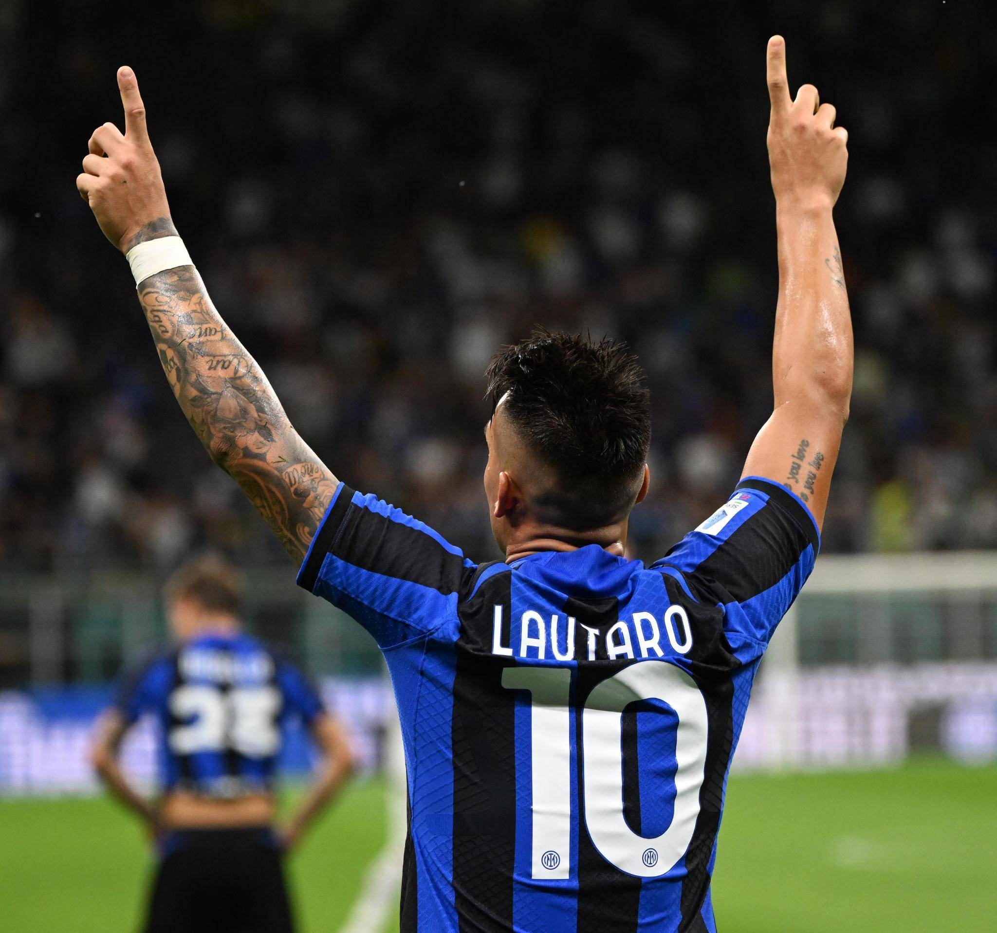 巴恩斯利主帅：索博有点不尊重，对强队或欧冠他态度消极