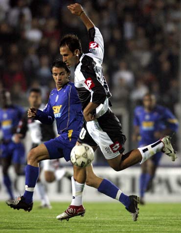 库里30岁后仍保持高水平：这数据超乔丹成历史第一+近8战场均30分