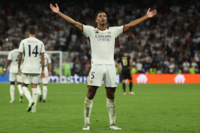 公牛为签河村勇辉腾出名额，前快船后场新星弗劳尔斯被裁